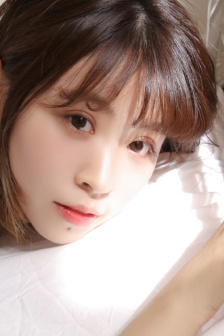 村里来了个暴走女外科